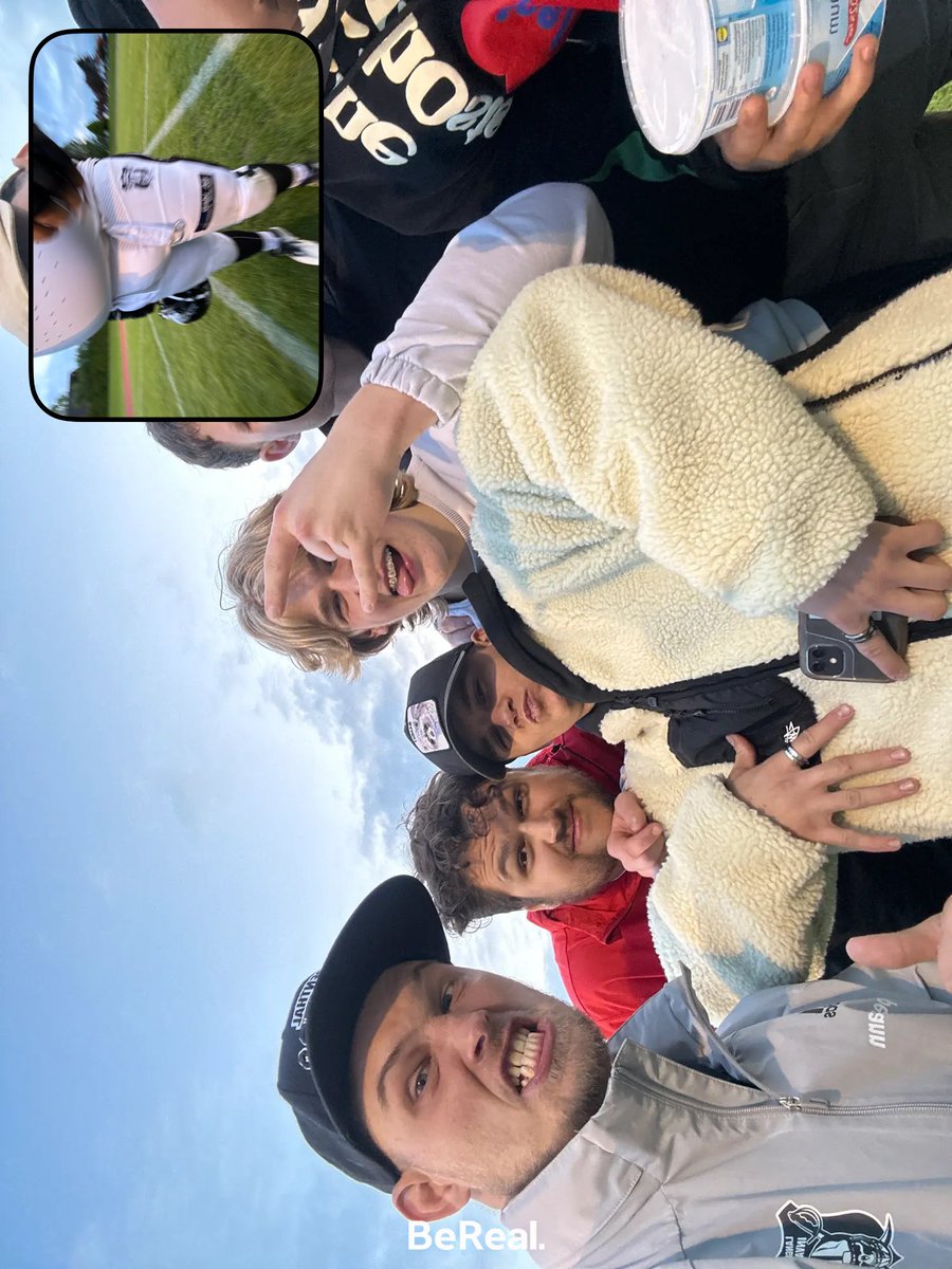 lol #RealestPersonOnEarth