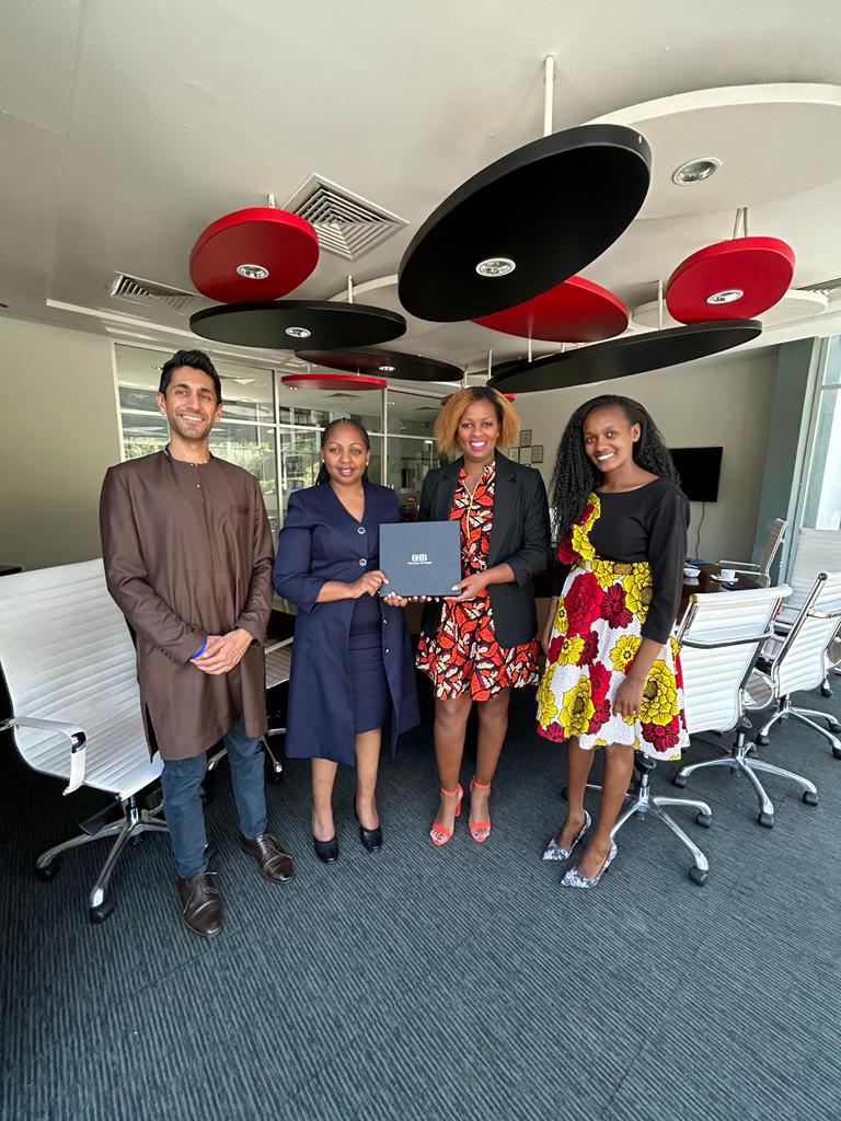 eomulele's tweet photo. It was a pleasure meeting the brilliant minds of CIB Kenya Limited comprising of Ehsan Zahid, Daphne Maina and Justine Kinaga; who paid me a courtesy call at MMC Arches. I look forward to exploring exciting opportunities for collaboration and growth between our two organizations. https://t.co/SU1bLxPLou