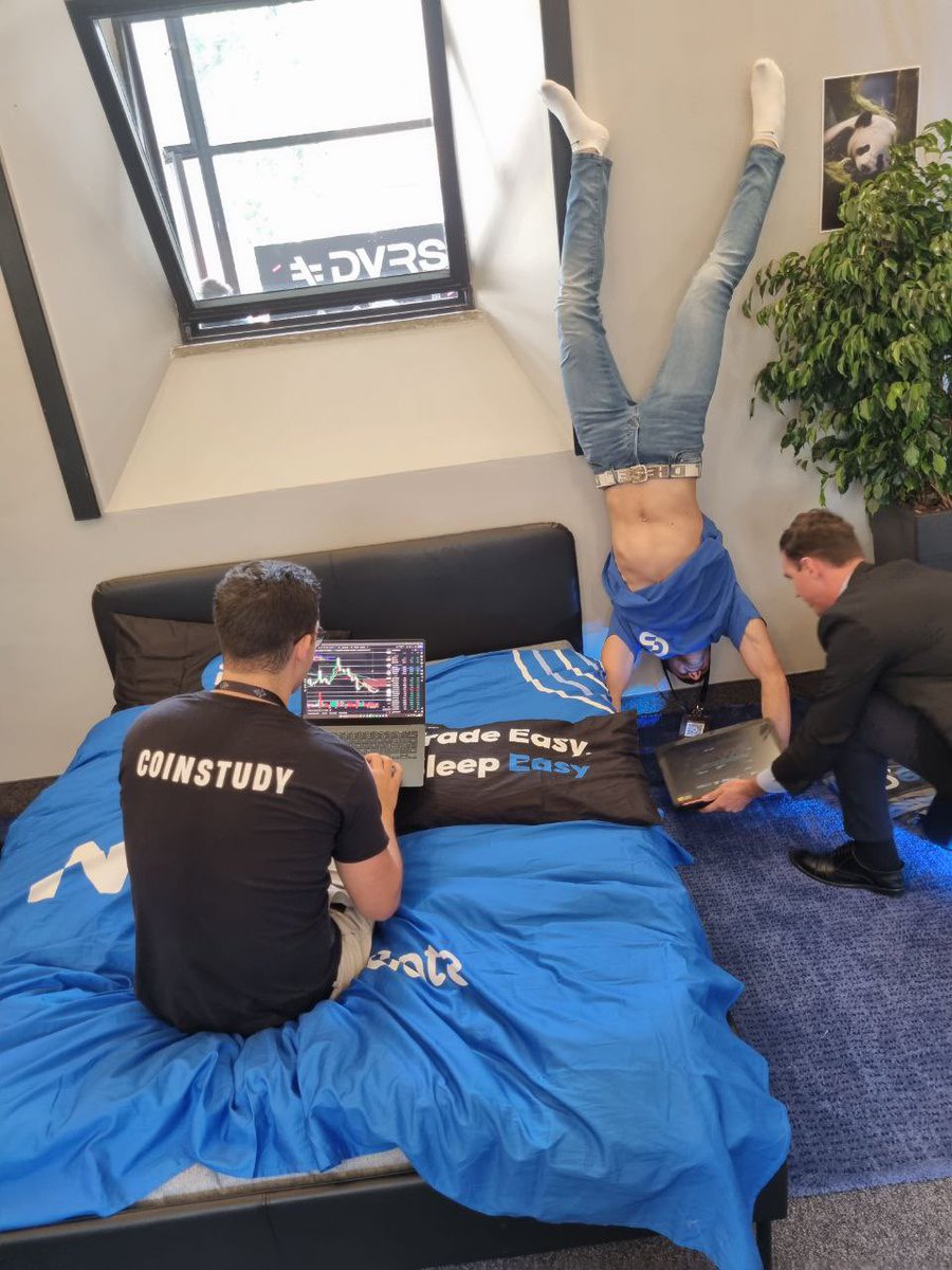 The picture we imagine when they say that it’s easy to trade in 2023 <a href="/DeGateDex/">DeGate DEX</a> #tradeeasysleepeasy