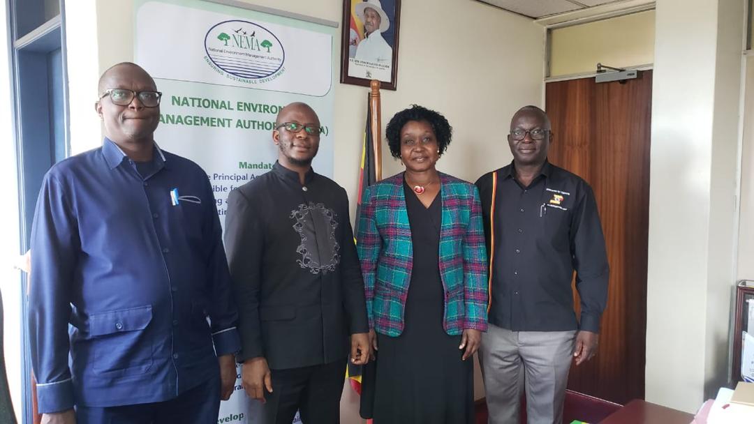 nemaug's tweet image. Earlier today Dr. @ABarirega hosted heads of Key Lead Agencies in Env Mgt in Ug, namely;  ED of @ugwildlife Mr. Samuel Mwandha, ED of @NFAUG  Mr. Tom Okello and Ms. Lucy Iyango of @min_waterUg. The team discussed mechanisms of strengthening environment conservation in Uganda.