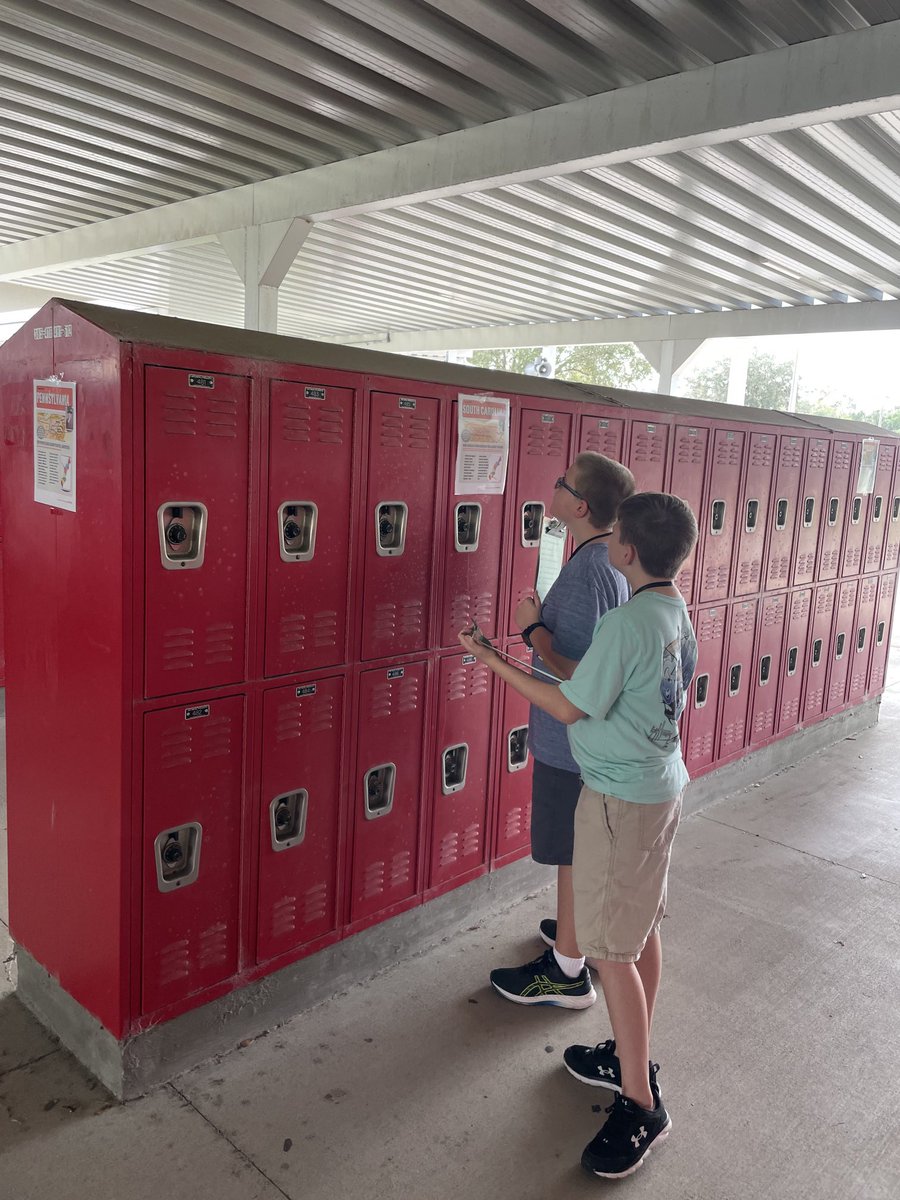 MrsLynTaylor's tweet photo. Scavenger Hunt for the 13 colonies. ⁦@Smsvcs1⁩ ⁦@inspiredAP⁩ https://t.co/0QX0Ld7Tfp