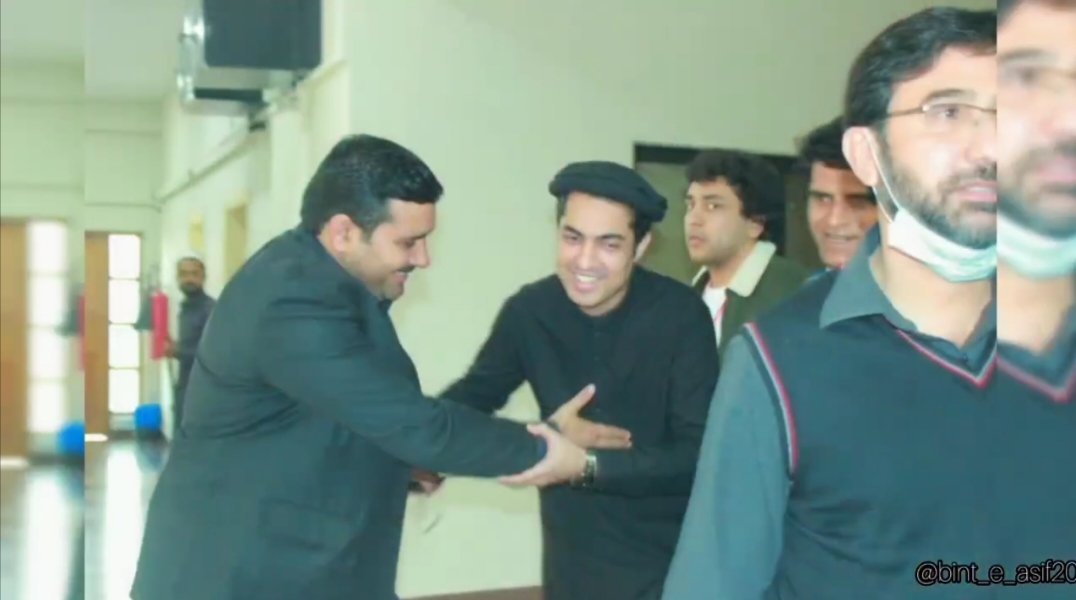 Raziq4040's tweet photo. #پیغام_سرعام
@iqrarulhassan https://t.co/zfSxjIoIAX
