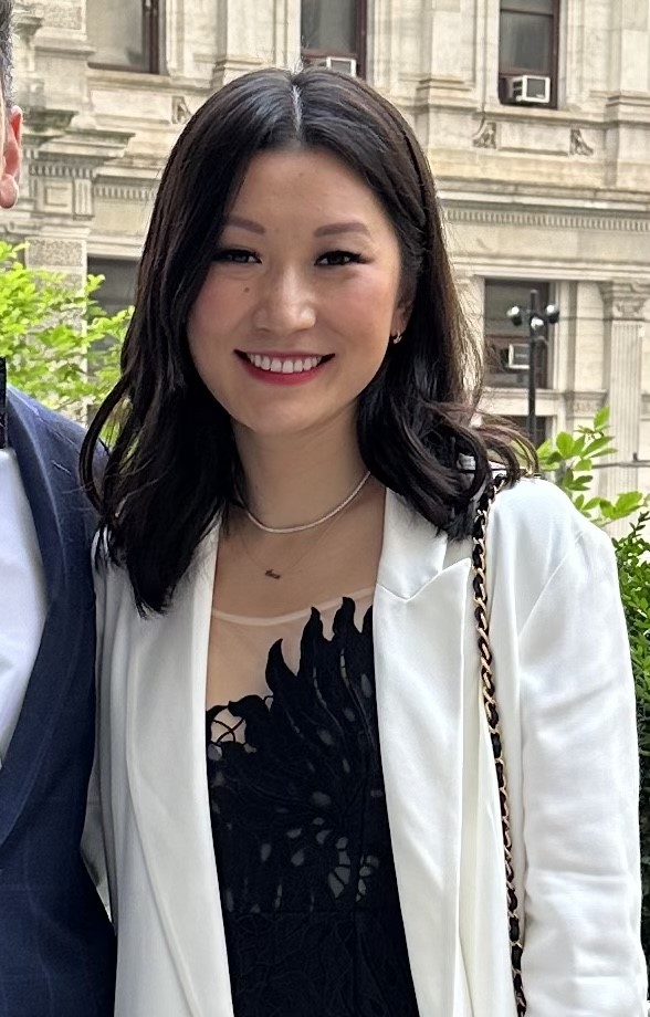 #FirstFridayPennWIA Wk4:Dr. Elizabeth(Beth)Zhou, Division Chief of Preop Med, cardiothoracic🫀anesthesia. Undergrad&MD @WashUanesthesia Penn family since 2011:Residency➡️cardio thoracic fellowship➡️faculty #CardioTwitter #MedEd @womenMDinanesth @womenofimpacti1 @WomenInCTAnes