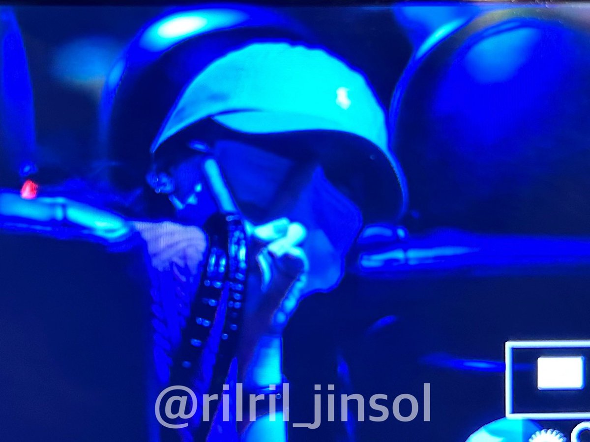 231006 프리뷰
너무 긴장해서 제대로 찍지 못했다💦💦
#이진솔 <a href="/truesol__/">JINSOL진솔</a>