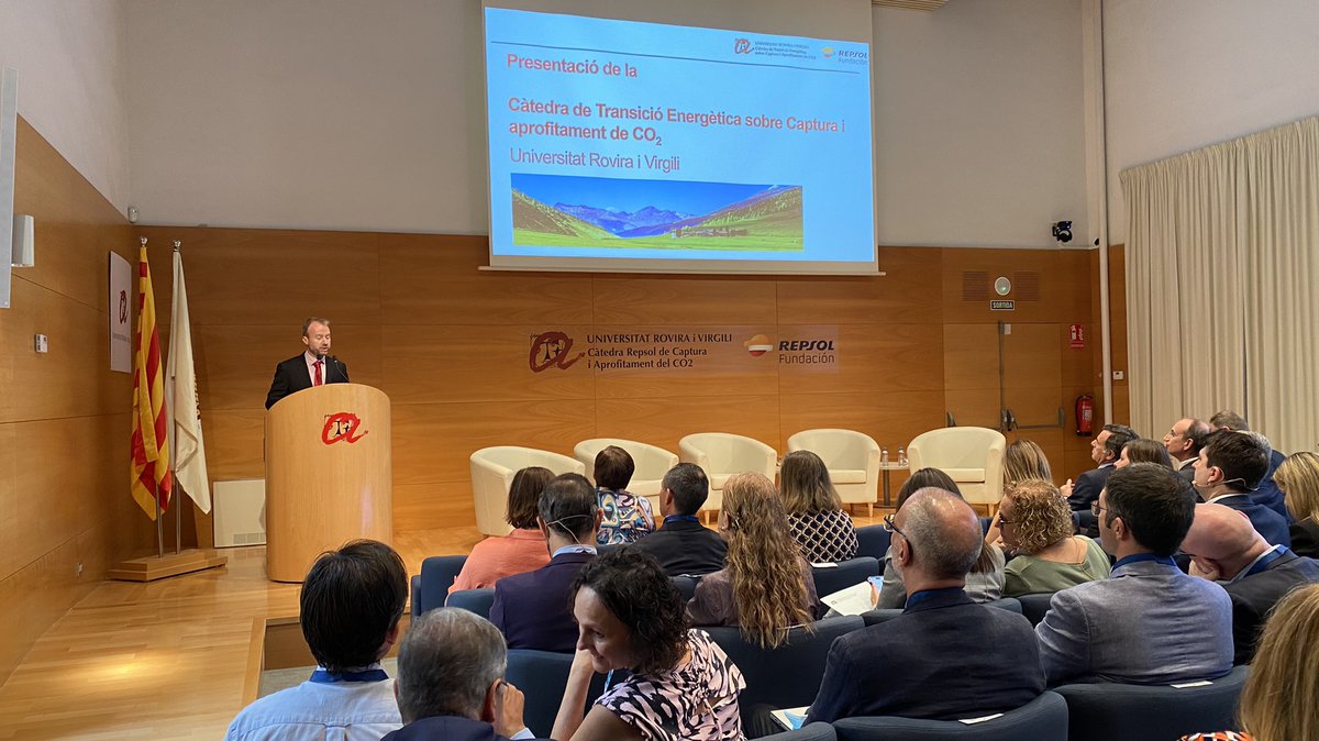 Departament d’Enginyeria Química URV tweet media