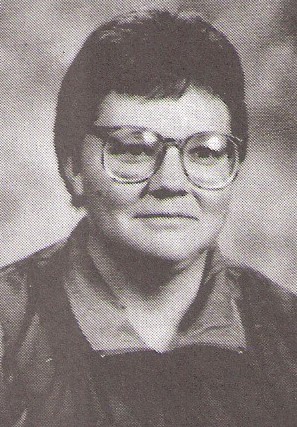 Sara Rennie is one of our early pioneer coaches in Girl's Basketball. The IBCA HOF'er began her coaching career at Mt. Vernon H.S. in the 1976-77 season. Her teams won 603 games and reached the Sweet 16 3x. Sara's teams were a dominate force in the South Seven Conference.