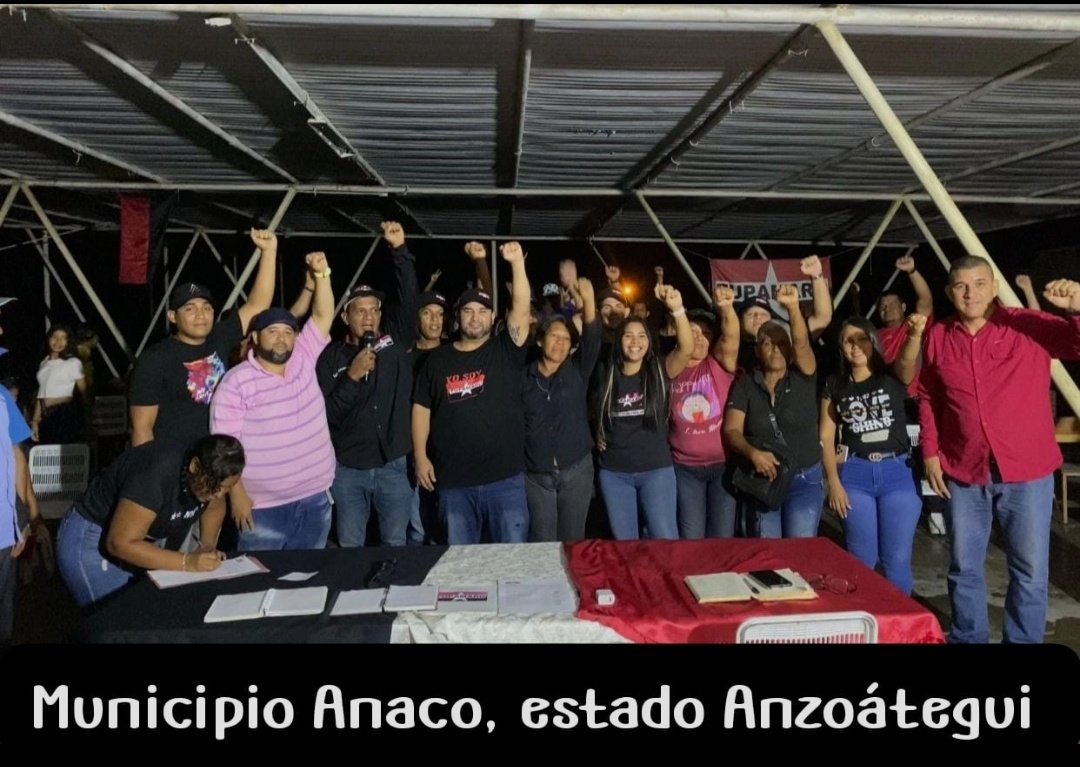 La alegría es una fiesta de rebeldía, un acto Revolucionario frente a los desesperados que pretenden arrebatarnos los sueños. La alegría es la supresión de todo lo que nos humilla, nos explota, nos aliena. Es nuestra bandera para construir felicidad colectiva
#DefendamosLoNuestro