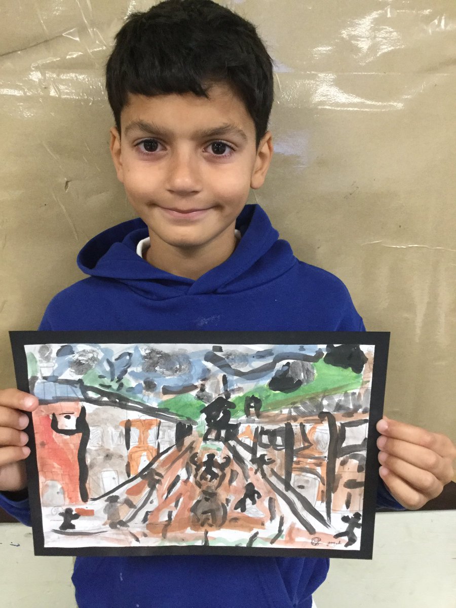 gilwern_school's tweet image. #GilwernYear5 have been creating perspective pictures this week. We have been inspired by the work of LS Lowry to create street scenes from a perspective point. #expressivearts #enterprisingcreativecontributors