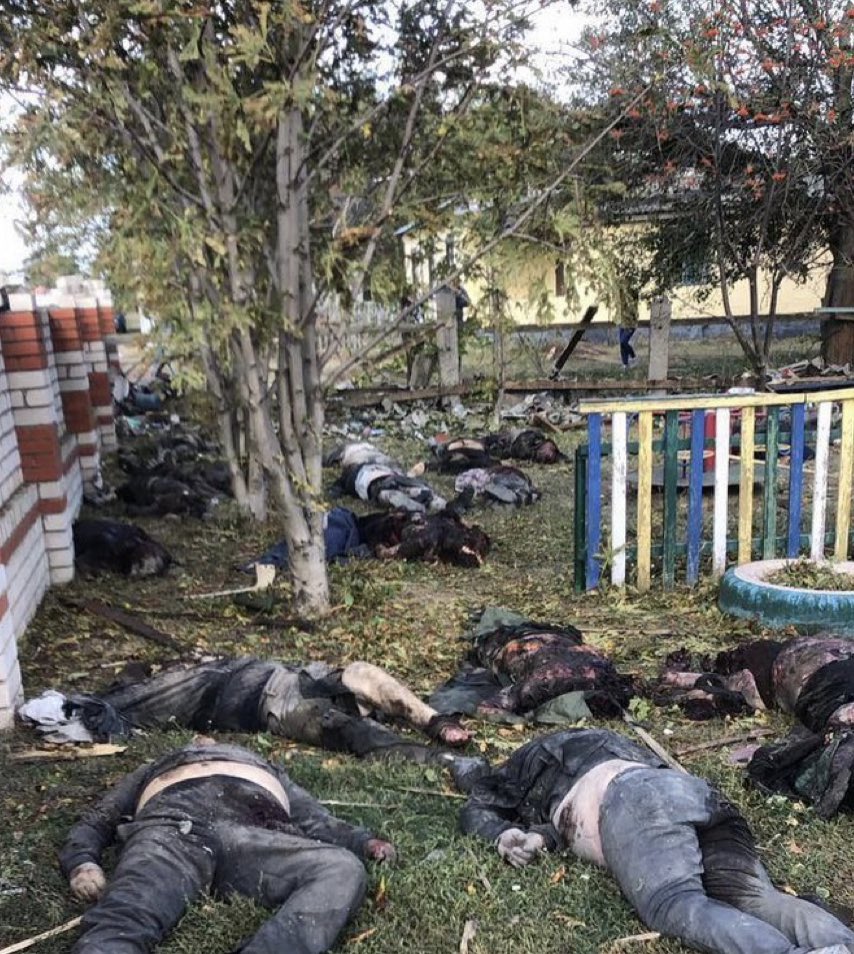 LexPunIntended's tweet photo. @JColeNC @Drake this shit pisses me off… is that supposed to be a fun pun? Only yesterday we had 51 of Ukrainian civilians dead because of russian attacks, how is that applying pressure?
“Not Russia, but apply pressure
To your cranium, Cole's automatic when aimin' 'em”
Clueless https://t.co/DuNdM5qqnb