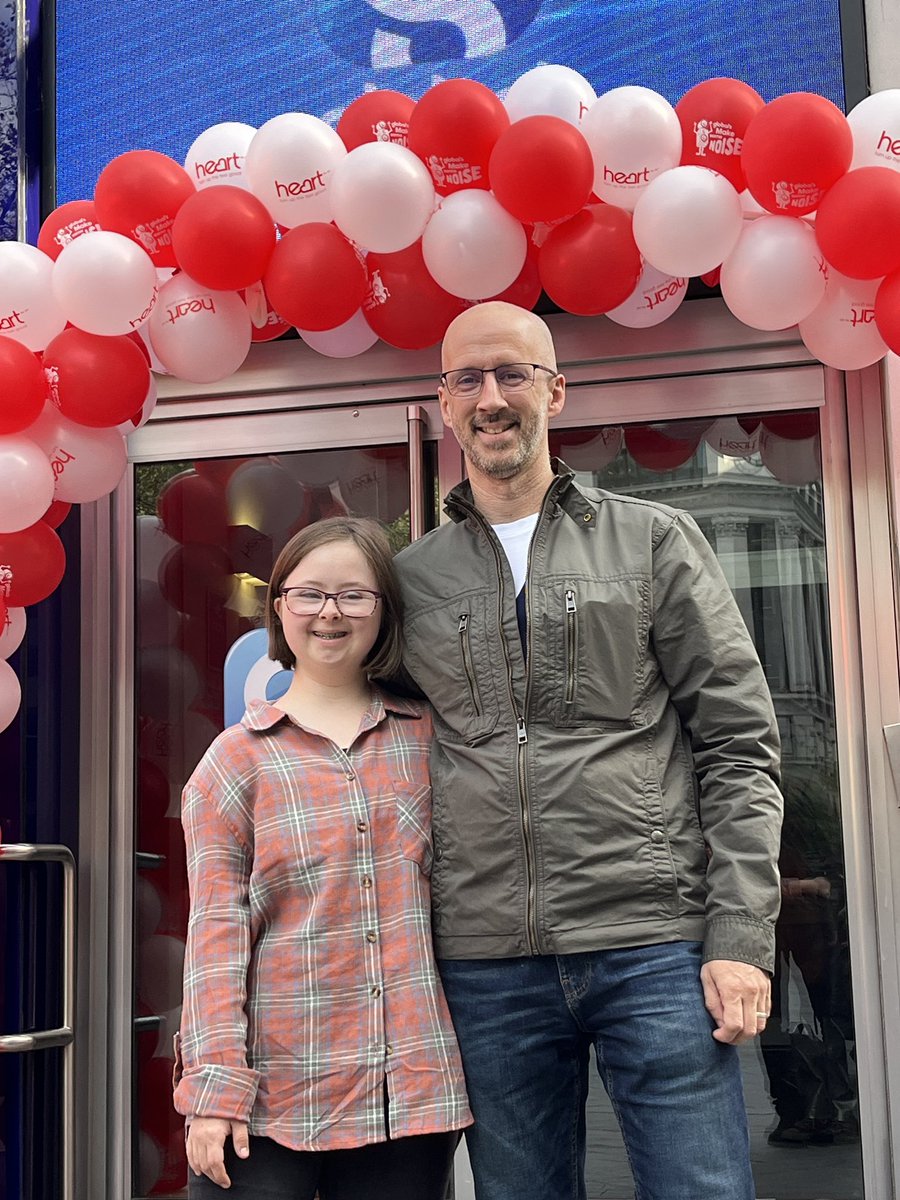 SteppingStoneDS's tweet photo. Here we are at @makenoise for #MakeSomeNoiseDay 

Tune in to @thisisheart this afternoon to hear from the wonderful Isla and her dad 💙💛💚

We’re also on Heart South at 5.20 today. You can listen live here: https://t.co/OcLNKVPdwz https://t.co/xab2RMHARr