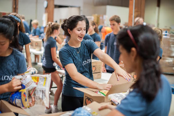 Get your team involved in the giving season this year. Whether they are in-person, virtual, or even global - WeHero has a volunteering event that will suit your needs and get everyone excited to give back! wehero.co/corporate-volu…