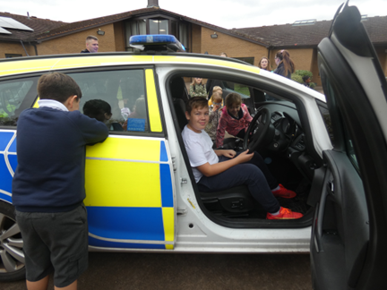 st_bratton's tweet photo. The children loved meeting Simon and Linsey today! They got to see a patrol car up close, and some children even had a sit inside! They joined Mrs Oakley’s Key Stage 2 assembly and spoke to children about their important role in our community and how they help to keep us safe. https://t.co/r4m3GU7l9A