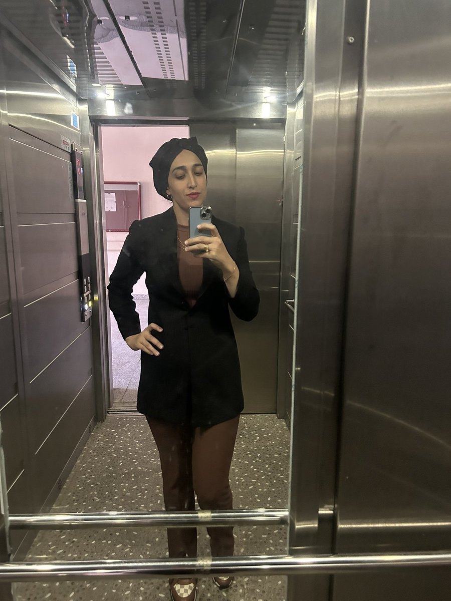 KardasogluNevin's tweet photo. Zor diyorsun. Zor olacak ki imtihan olsun. Mevlana.                       Yorulduğumda teselli sözleri😊😊😊 https://t.co/WSfZNbu1Od