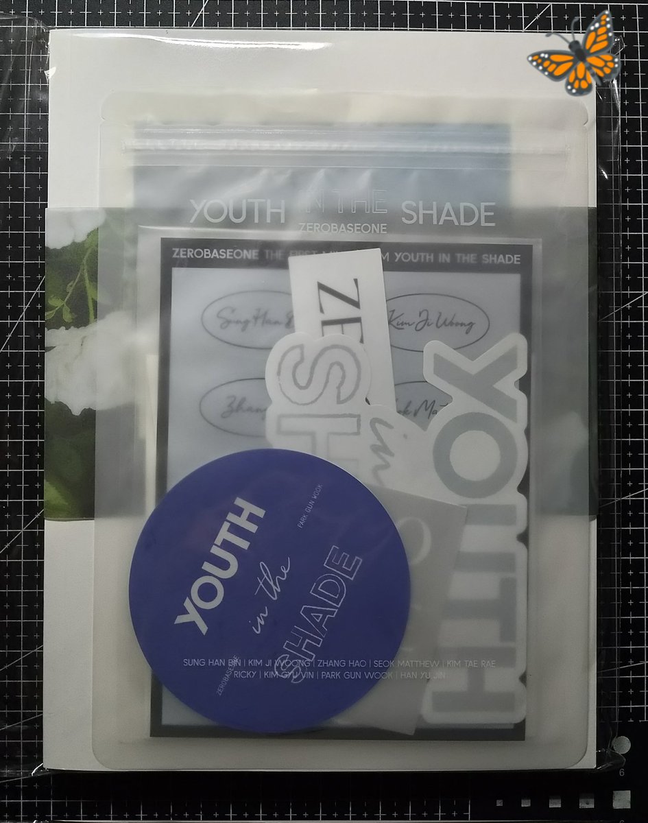 woongcky_'s tweet photo. In celebration of ZB1's comeback. Let's do a little giveaway ♡

3 WINNERS

1st: YITS unsealed album (PB, CD, Folded Poster, Sticker &amp; GW's Coaster)
2nd: ZH Photo Stand w/ SH Coaster
3rd: SM Photo Stand w/ GW Coaster

- RT
- LIKE

Ends: TBA

NOTE: WINNERS WILL SHOULDER SF :) https://t.co/BLwekD79lH