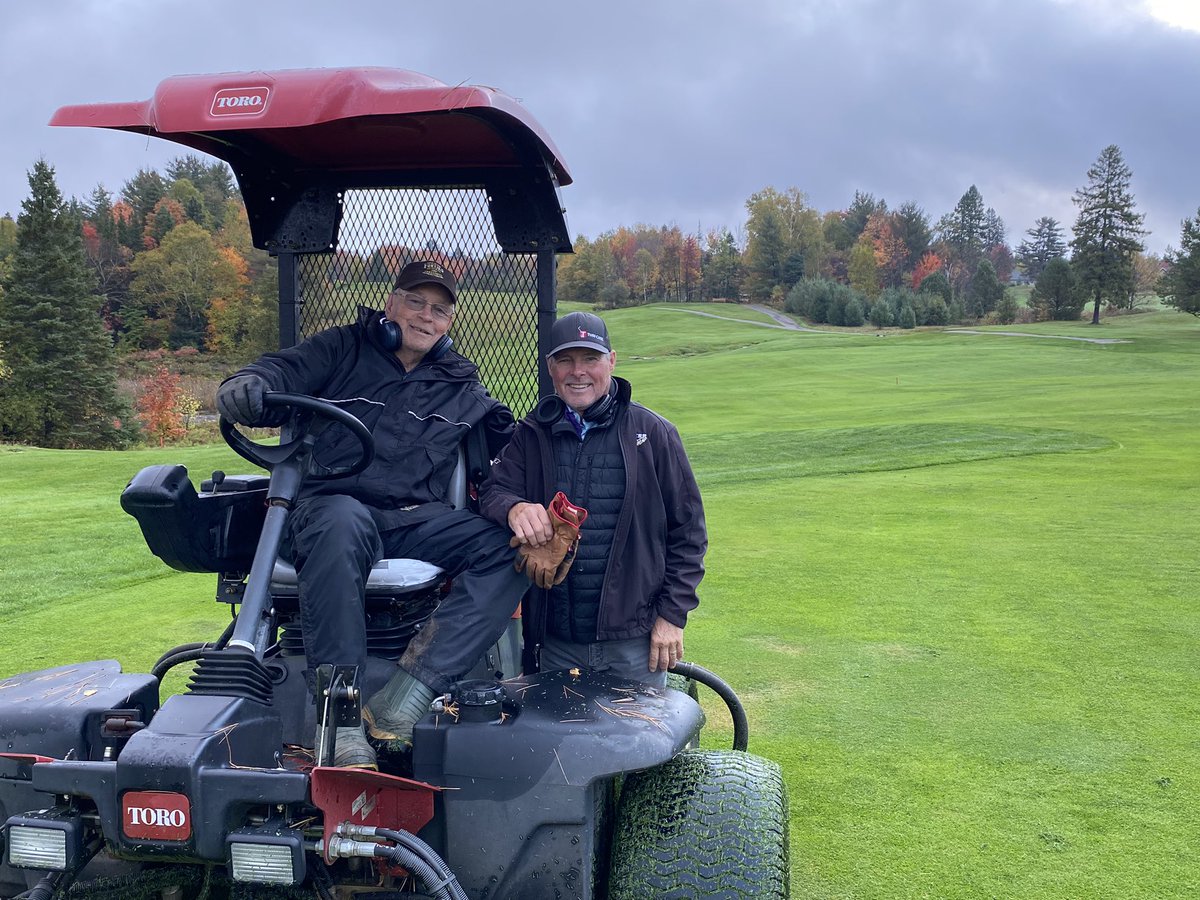 NBGCCTurf's tweet photo. These two distinguished individuals are e the reason the fairways look so good here @NorthBayGCC . Tom Arens on the left, and Warner Byers on the right. Thanks guys!!
@golf_nga https://t.co/OXAMYDTN44