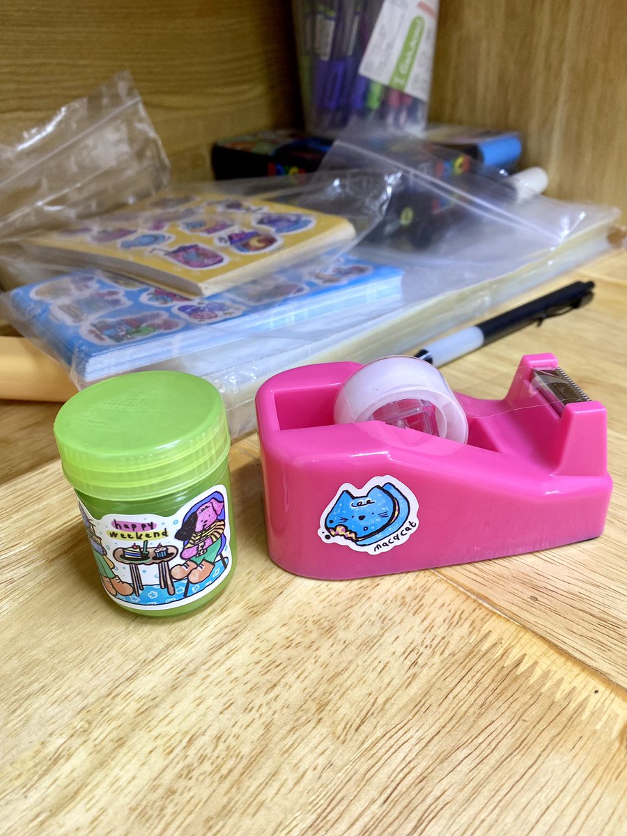 น่ารักกกสีสดสุบๆ 🐶💛🐱🩵
<a href="/PrintSii88/">รับพิมพ์โปสการ์ด โฟโต้การ์ด อะคริลิค</a>