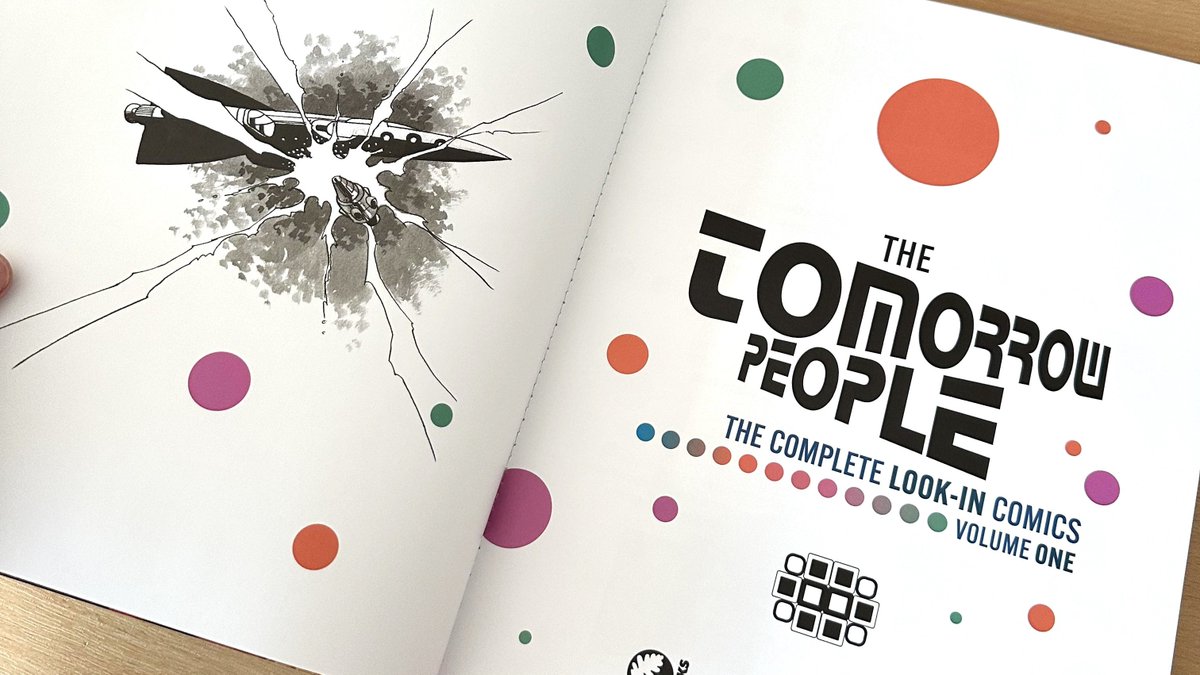 ChinbeardBooks's tweet photo. TODAY'S TOMORROW! 
A tower of #TomorrowPeople books has arrived at @AUK_News HQ. Packaging and posting starts soon. But, they're here, they're reassuringly heavy, and they're beautiful. 
Order one of the few remaining Volume 1's here: https://t.co/jnb5zwYPpd

#LookIn #VolumeOne https://t.co/gBrjFtblkV