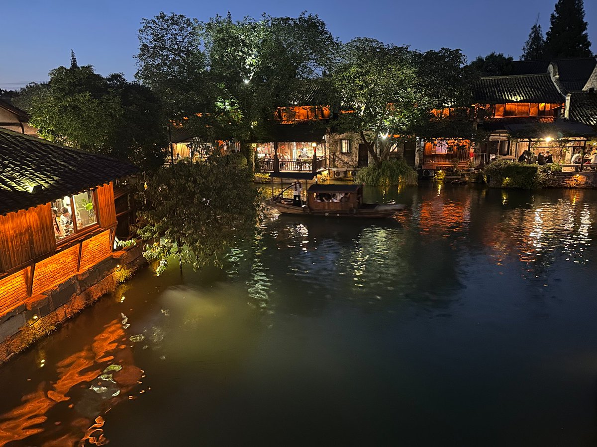 Amylee111111's tweet photo. #Wuzhena——an
#ancient water town of #Zhejiang province, is located near the #Beijing-Hangzhou Grand Canal， It is a charming place. https://t.co/1a6zYM9qyi