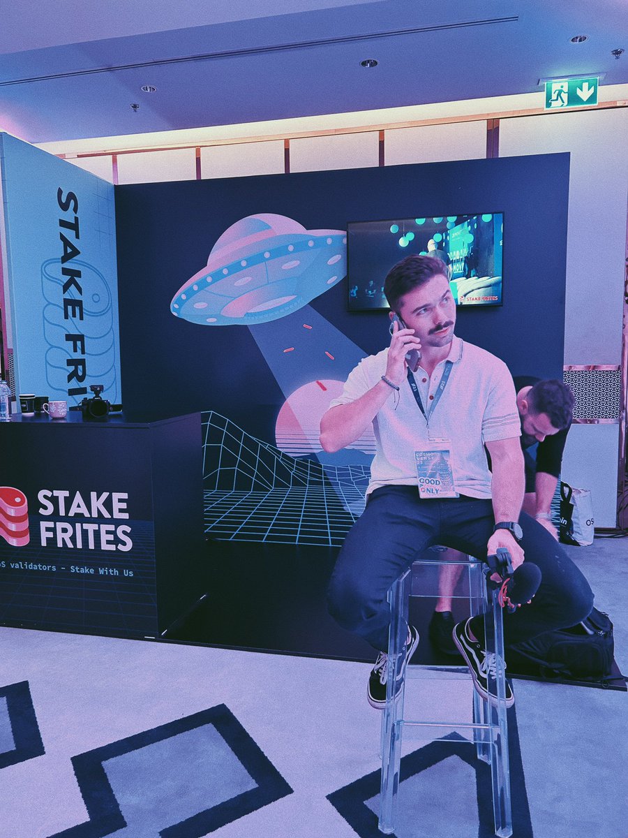 maryjanaute's tweet image. Probably the shittiest intern at @CosmoverseHQ but ´had so much fun! Happy to meet everyone ☺️⚛️