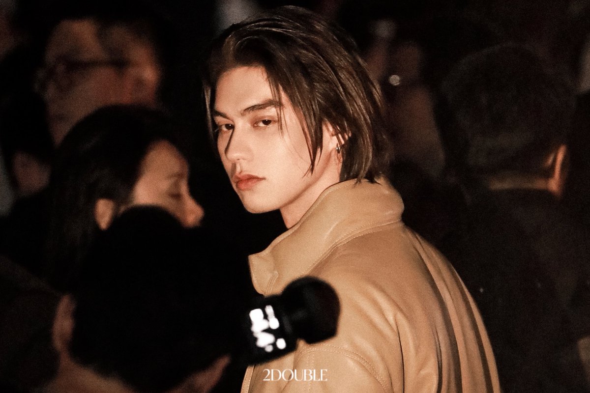 loveyou3000bw's tweet photo. Handsome to a new high🫠🫠🫠

Burberry Bright In Seoul 

#BurberryStreetsxBRIGHT 
#BurberryStreets 
#Burberry 
#bbrightvc
@bbrightvc https://t.co/xTcjhVXuSL
