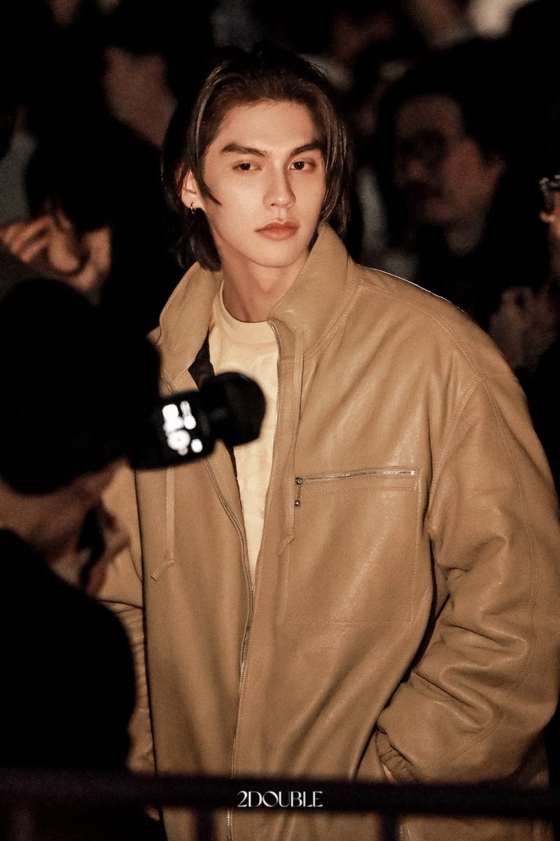 loveyou3000bw's tweet photo. Handsome to a new high🫠🫠🫠

Burberry Bright In Seoul 

#BurberryStreetsxBRIGHT 
#BurberryStreets 
#Burberry 
#bbrightvc
@bbrightvc https://t.co/xTcjhVXuSL