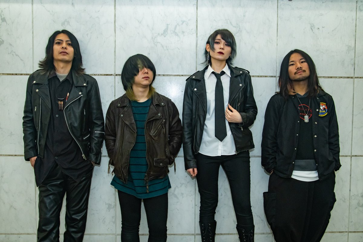 🚨LIVE情報解禁🚨

■11/10金 小倉FUSE
F.WALT/REX/Kawameta!/etc..

⏰18:00/18:30
🎫¥2500/¥3000

初小倉FUSE参戦です！！！🎙️🎸
チケット取り置きはDMまで📩
