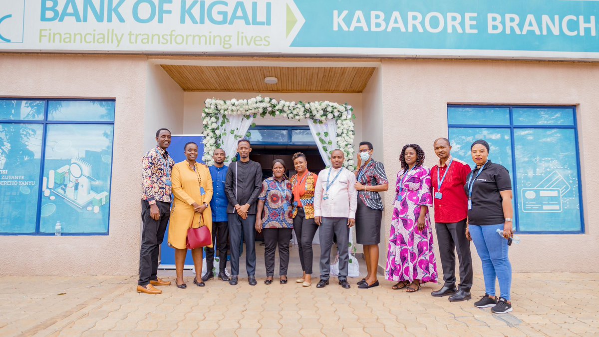 BankofKigali's tweet photo. #CustomerLoveWeek has also reached Kabarore branch! Ms. @ZainaSued, Chief of Staff at Bank of Kigali, conveyed our sincere thanks to select customers from the region, accompanied by a gesture of appreciation for their trust in us. #BKCares https://t.co/4E2vFUUVui