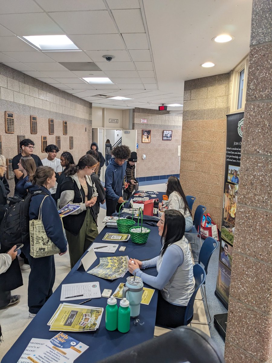 The WC Job Fair is underway outside the cafe! Be sure to check out all the opportunities  during your lunch period.