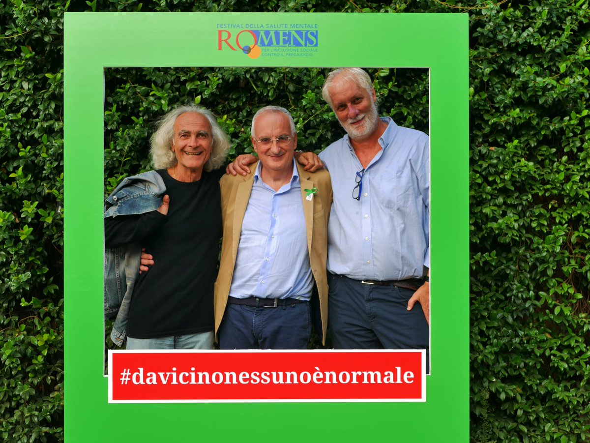 ASLRM2's tweet photo. #Romens al #Monk: le opere realizzate dagli studenti delle scuole medie superiori.
📌 La mostra prosegue il 6 e 7 ottobre ,
dalle 18.30 alle 24:00.
Studenti, professori e cittadini possono votare le opere esposte.
#davicinonessunoènormale
#OpenASL @SaluteLazio https://t.co/9RXwA2ke22