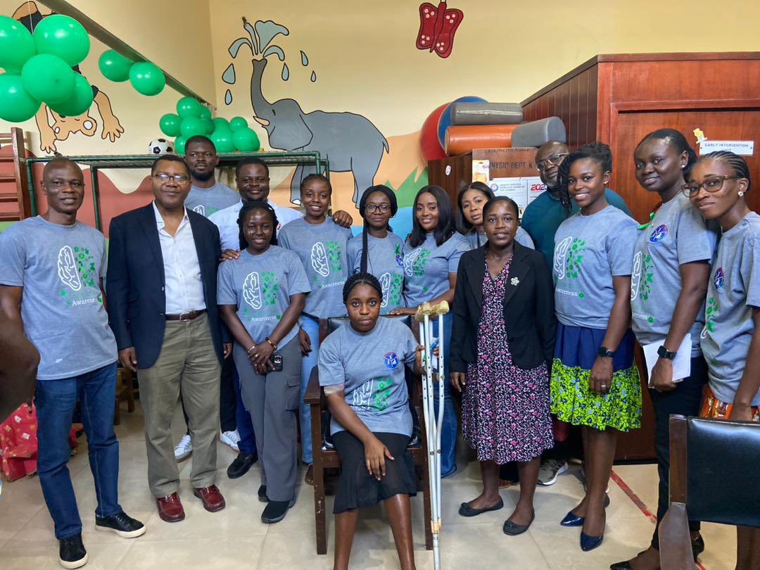 BukomFitPhy's tweet photo. Trust Sports Emporium observed world cerebral palsy day in Korle-bu with the Ghana Physiotherapy and Pediatric Interest Group. https://t.co/GyUlzOFJWq