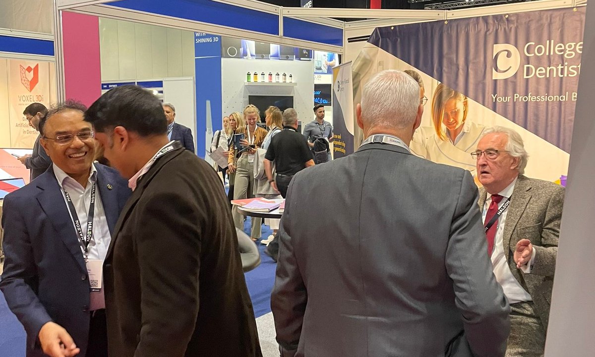 Enjoying talking to dental professionals at #DSL23 & looking forward to seeing more of you this afternoon - visit Stand G52 to meet our President @AbhiPal87 and find out more about the College