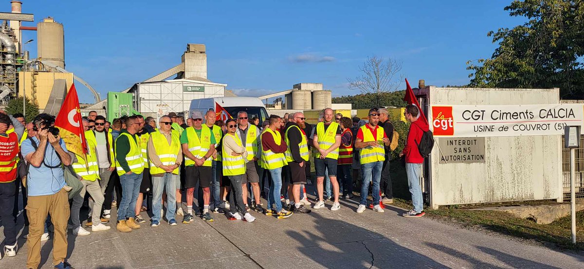 CalciaCgt's tweet photo. Devant les fausses informations diffusées par notre direction, qui remet en cause la légitimité de notre #greve et de la #cgt #calcia, qui prétend que nous sommes 40 grévistes au lieu de +100, le mouvement continu de plus belle ➡️ direction lundi 9 pour le 34e jour de grève ✊🔥 https://t.co/LIsJGPFOIa