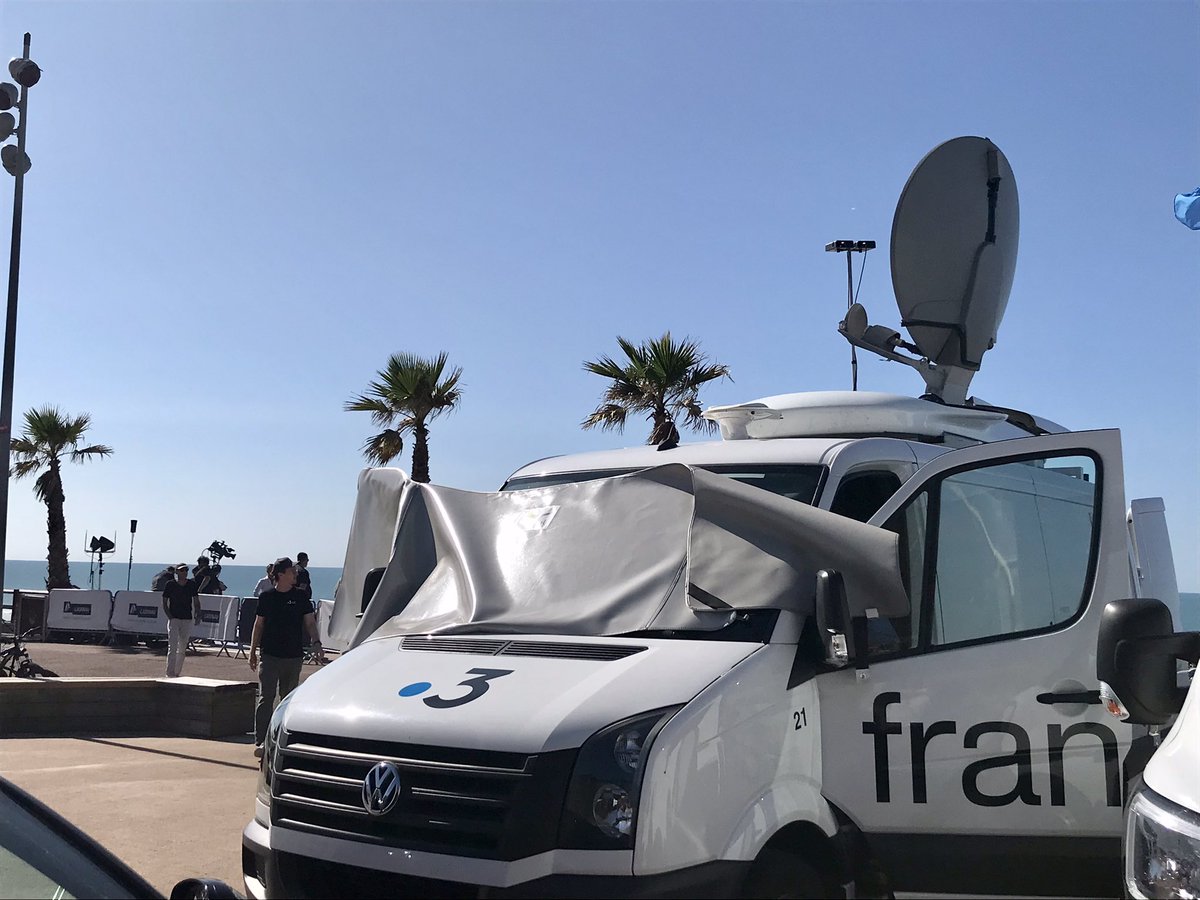 comf3aqui's tweet photo. 🎥 Préparatifs de l’émission spéciale consacrée à l’érosion en #NouvelleAquitaine avec 1 plateau installé à @villelacanau
📌Dimanche en Politique, ce 8 octobre à 10:45 sur @F3Aquitaine @F3Limousin @F3PoitouChtes & replay @francetv @F3Regions #erosion #climat #traitdecote https://t.co/M5ksn2opHj