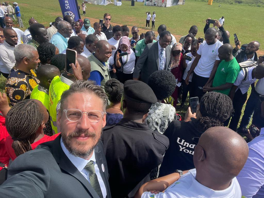 jean_gavalda's tweet image. I was pleased to represent @TotalEnergiesUG &amp;amp; Private Sector at the National Tree Planting Day 2023. Together with the Minister of @min_waterUg Hon. Sam Cheptoris, @EUinUG Ambassador @JanSadek &amp;amp; other entities, we planted a number of trees under the #RunningOutOfTrees campaign.