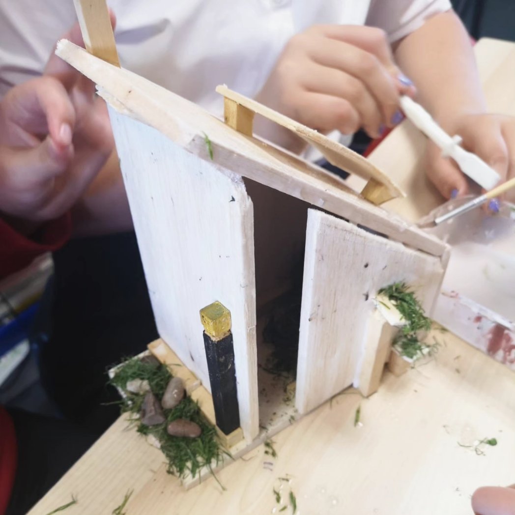 Another proud moment for Y6! Check out our bird house project in Y6 🐤🐦🦆🦉🐓🕊️🪿