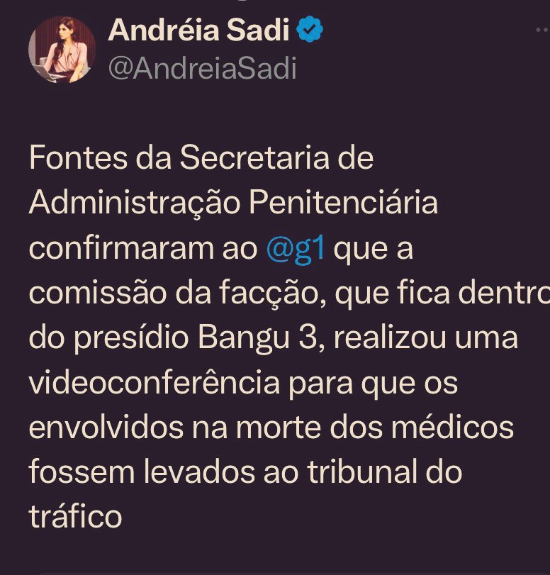 DanjelBigHouse's tweet photo. Parece Filme d Ficção Policial, mas não é 🔫

Os Chefes do Tráfico, fizerem 1 audiência d dentro do Complexo Penitenciário de Bangú, via Internet, p/decidir q os autores dos assassinatos dos médicos paulistas deveriam ser exterminados, pq confundiram os alvos, e possivelmente p/não deixarem pistas ou fazer delações.
O comando avisou as autoridades sobre a localização dos corpos, e a Globo noticiou.

Este é o Twitte 🤡