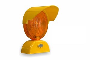 AkronSafetyLite's tweet photo. Keep your workers and the public safe at night with our barricade lights! Our lights are bright, durable, and easy to install.#barricadelights #worksitesafety #safetyfirst #construction #trafficsigns #warninglights #roadwork #safetygear #PPE #AkronSafetyLite https://t.co/fMRwijzdSB