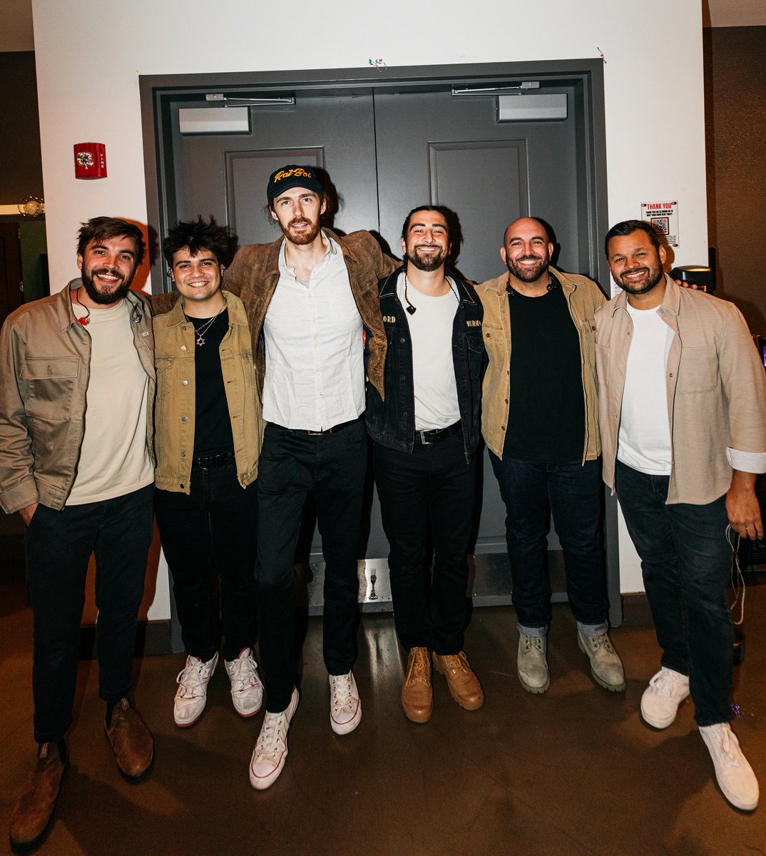 Hozier's tweet photo. Sincere thank you to the outrageously talented @NoahKahan for having me in Nashville to sing one of my favourite of his songs. This man honours me with his kindness and uplifts me with his work. I'm grateful for memories like this and for artists like him 🖤

📸 @tylerkrippaehne https://t.co/TWcSjlmfKd