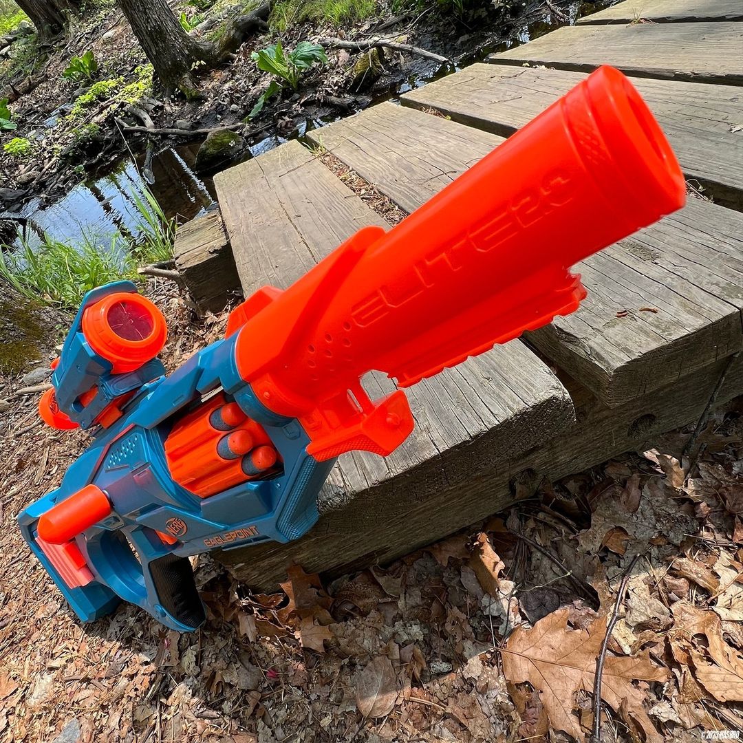 nerfspain's tweet photo. ¿Esta Elite 2.0 Eaglepoint está pidiendo un poquito de Spooky vibes?😌 🎃☠️💀👻🪦 Octubre es más corto que el cañón de nuestra blaster
https://t.co/ry5Tgg40i2
#Nerf #NerfOrNothin https://t.co/4juhhAm3Ho