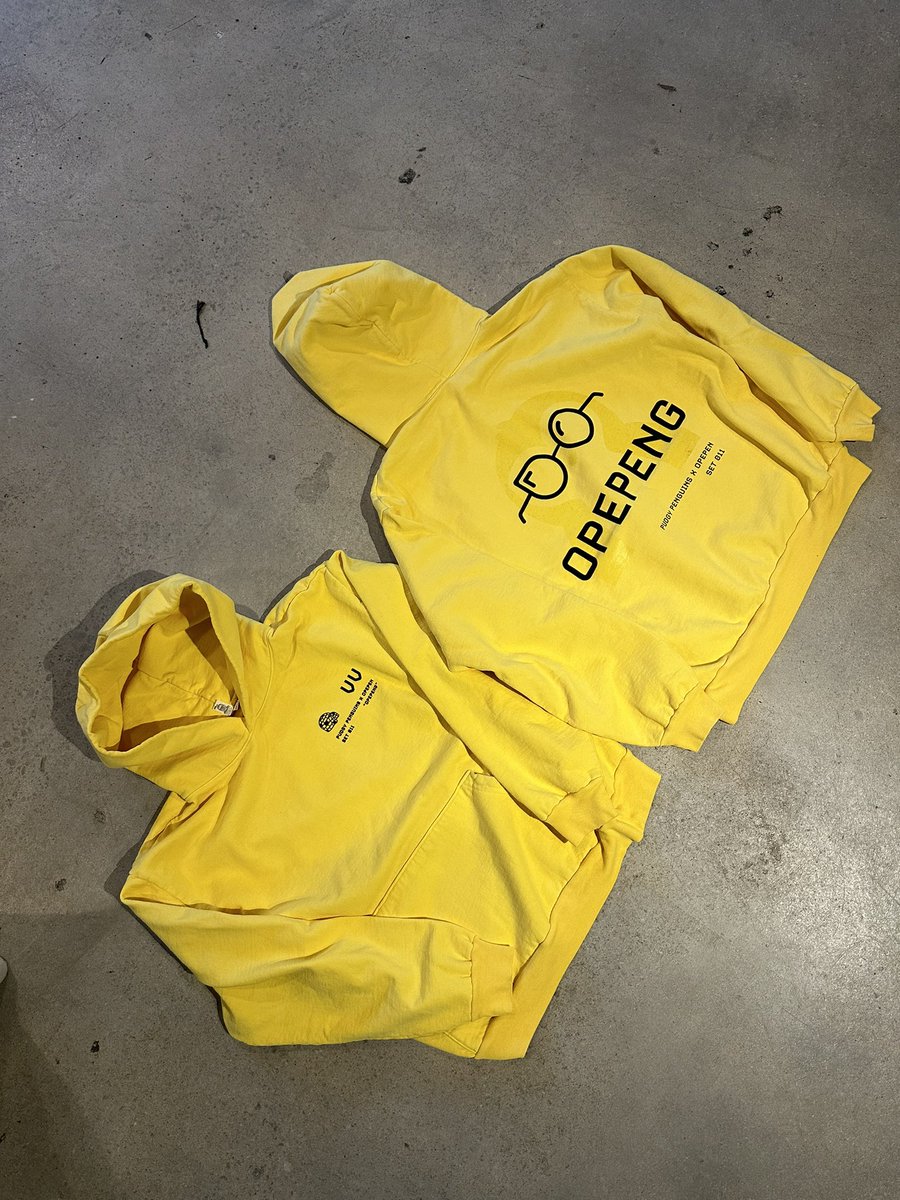 chefgoyardi's tweet photo. Getting ready to drop these - sampling took a while. 3D silicon print lettering, enzyme wash and all that. 

@jackbutcher 🫡 https://t.co/bVssjBAxQS