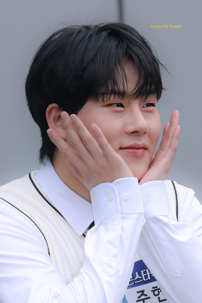 ๐ฌ๐๐ฃ๐ฃ๐ ๐๐ ๐๐ค๐ช๐ฃ๐ tweet media