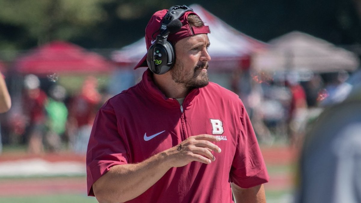 DaveRiggert's tweet photo. Get to know Bridgewater Linebackers Coach & Special Teams Coordinator, Kyle Purkey.
Purkey came on my show to talk about his time at Bridgewater and his journey to BC. The Eagles play at Shenandoah Saturday.
๐ https://t.co/R1YhQyQjYE
@BCAthletics | @BH2OFootball | @CoachPurk https://t.co/FGAU43jV0O