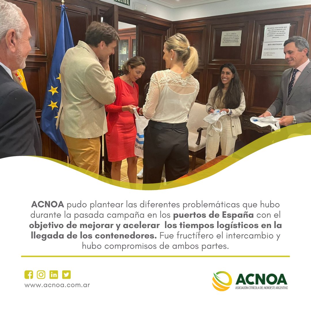Acnoacitrus's tweet photo. ACNOA pudo plantear las diferentes problemáticas que hubo durante la pasada campaña en los puertos de España con el objetivo de mejorar y acelerar los tiempos logísticos en la llegada de los contenedores. Fue fructífero el intercambio y hubo compromisos de ambos partes.  #españa https://t.co/flto7cP9sY