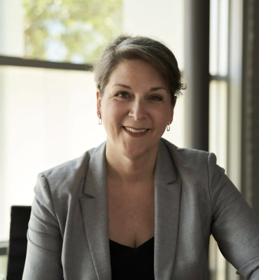 WomanBuild's tweet photo. #FemmeArchitectsFriday introduces you to Anne Marie Duvall Decker 🏛️, Co-founder of Duvall Decker, Mississippi-based architects since '98. She advocates for community-centered practice, believing all architecture is public work. 🌟🏆 #Architecture #Community #Design @Arch_Women https://t.co/YLeSSpOAoH