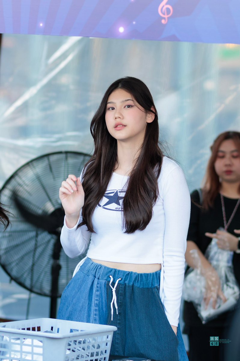 RKhing48's tweet photo. แอบคิดว่าเพื่อนจะกลายเป็นคนพิเศษ

Jaokhem​ BNK48
#JaokhemBNK48 #BNK48​ #RaiKhing48 https://t.co/XWHWgMn3hs