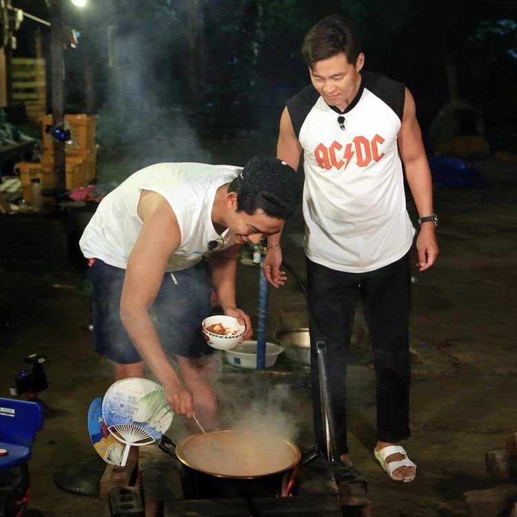 Bongbong2712's tweet photo. Letโs manifest that together, Iโm rewatching 3MAD this week cos I miss farmer Ok Bingu & baby Eddie sm ๐ถ๐ฑ
#Taecyeon #3MAD #์ผ์์ธ๋ผ https://t.co/CLI9dYOo2Q