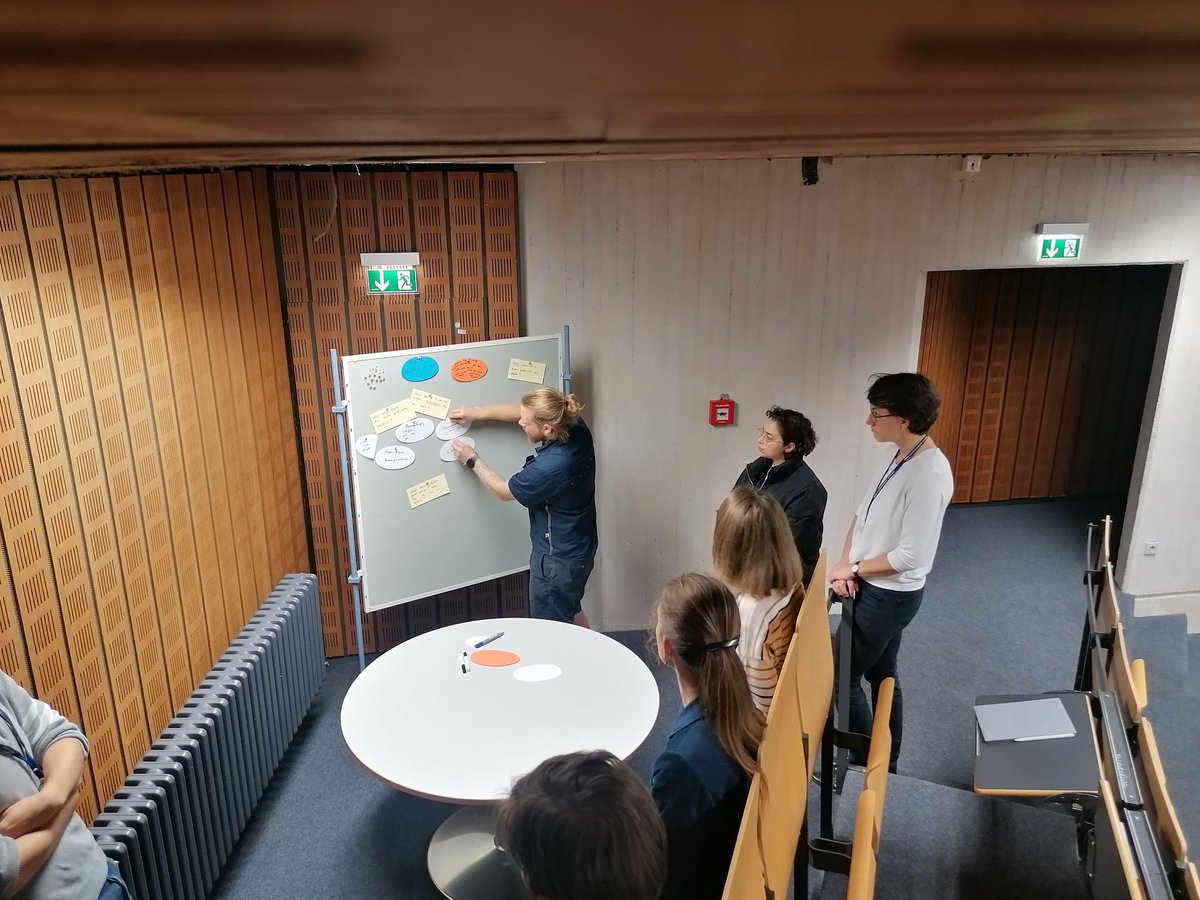 Til Feike tweet media