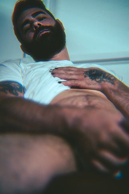 Finish the week off by helping finish me off.   How would you like to do it?  #tugme #jerkme #blowme<a href="/tag/side"class="tags"><span>#side</span></a><a href="/tag/blowme"class="tags"><span>#blowme</span></a><a href="/tag/swallow"class="tags"><span>#swallow</span></a><a href="/tag/switch"class="tags"><span>#switch</span></a><a href="/tag/spit"class="tags"><span>#spit</span></a><a href="/tag/fuckme"class="tags"><span>#fuckme</span></a><a href="/tag/deepthroat"class="tags"><span>#deepthroat</span></a>