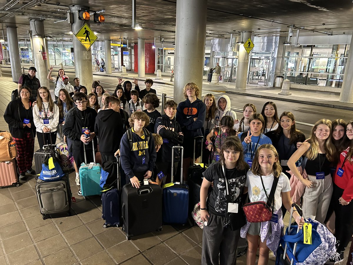 Michele Hallman (@m_hallman_ojh) on Twitter photo We have arrived!! Bus 1 is ready for DC! We have arrived!! Bus 1 is ready for DC!