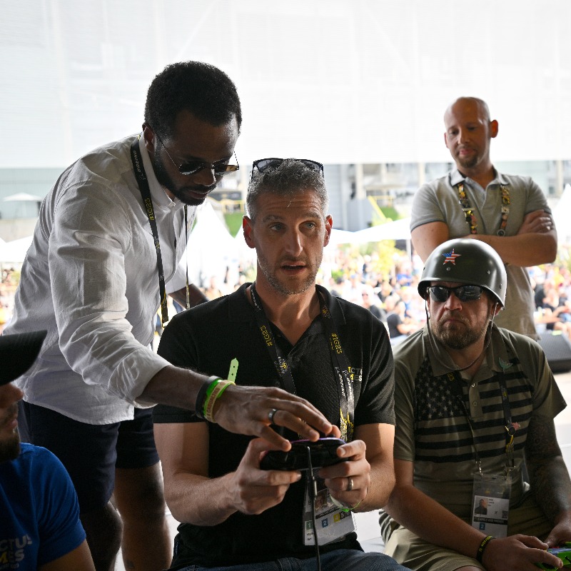 WeAreInvictus's tweet photo. The Invictus Games Foundation has been shortlisted on the inaugural @esportsinsider Film Festival. 

Watch our short film "Exploring Esports for Recovery" from the link below and vote for us for the Community Choice award. #WeAreInvictus 💛🖤